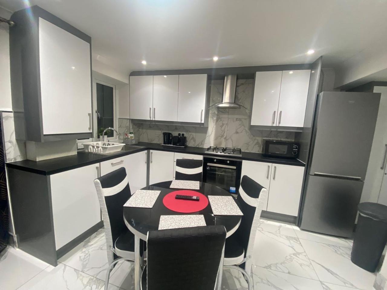 The Royal Boutique Oxford Lodge By London Sleep 6 Hayes  Exteriér fotografie